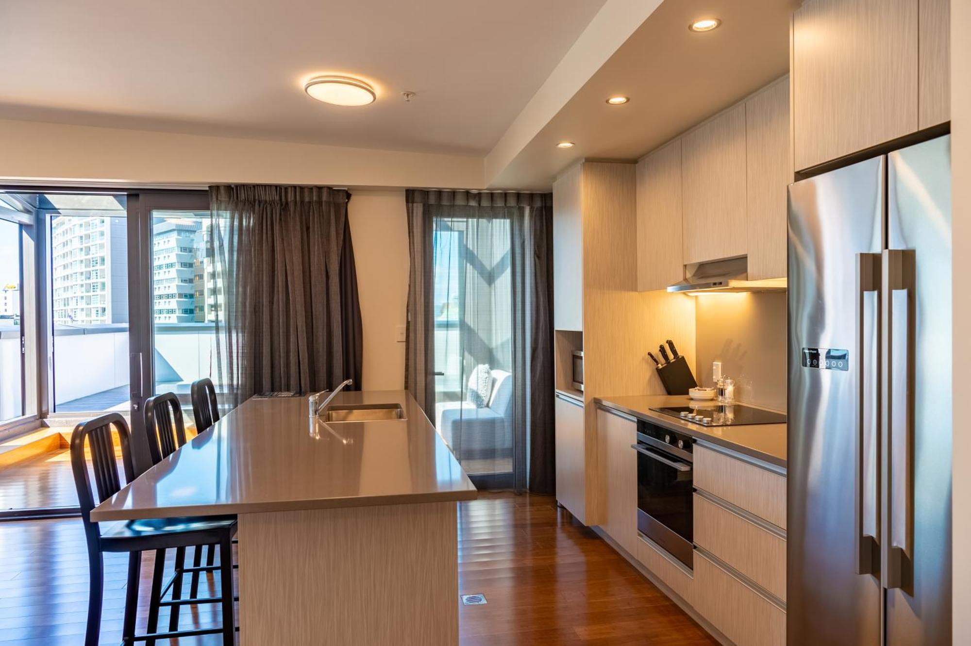Boulcott Suites Wellington Exterior foto A kitchen in a typical apartment