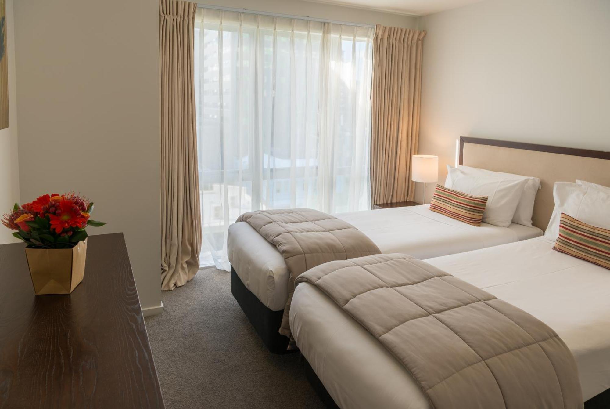 Boulcott Suites Wellington Habitación foto A typical bedroom at the hotel
