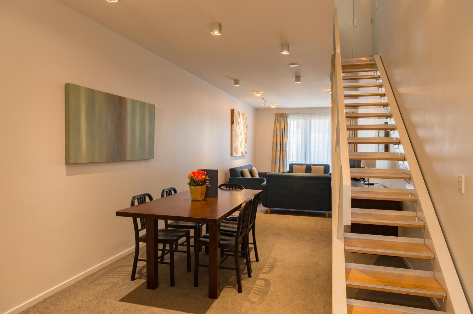 Boulcott Suites Wellington Habitación foto A typical apartment at the Village